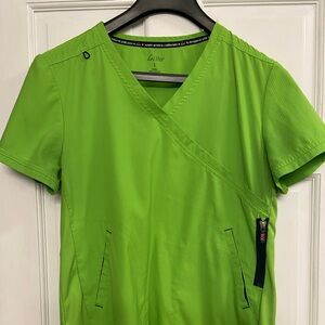 Koi lite scrub top